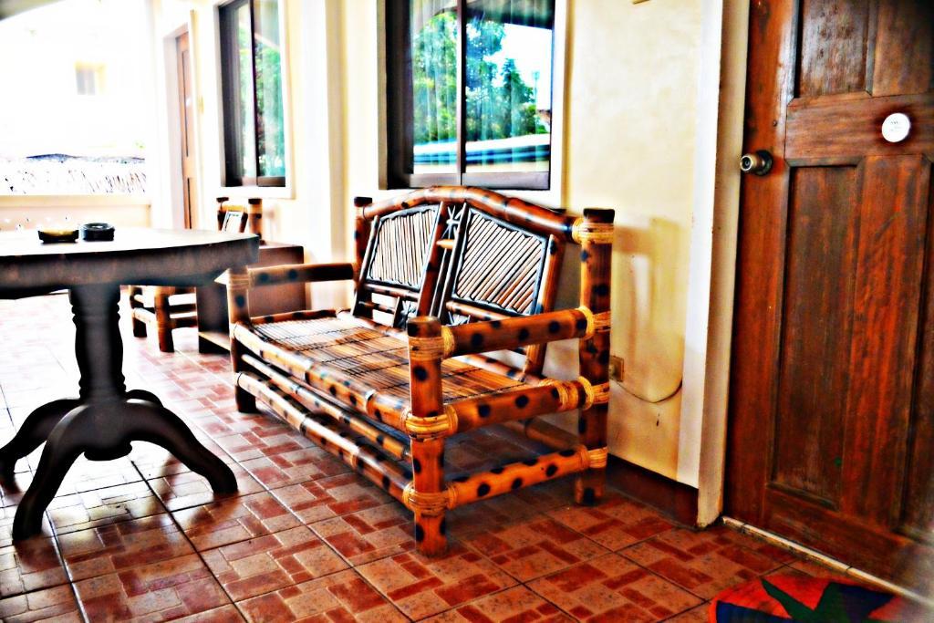 Alliyah'S Beach Resort Balabag  Zewnętrze zdjęcie
